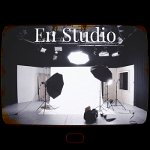 STUDIO PHOTO