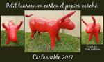 Taureau en carton et papier mache