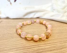 Bracelet en pierres naturelles de quarts rose