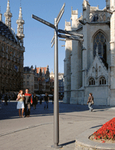 Flèche de signalisation touristique