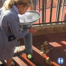 FONTAINE POUR ENFANTS FPAR2 POUR COURS D'ÉCOLE