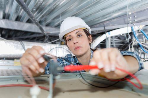 Urgences électriques 6j/7 : électricien disponible rapidement à Colombes