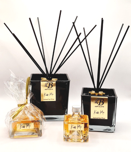 Kiss Me - Diffuseurs à bâtonnets / Geurstokjes / Reed Diffusers