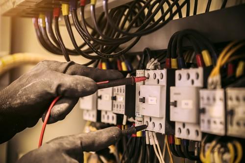 Électricien Vierzon : Qualité et professionnalisme à votre service