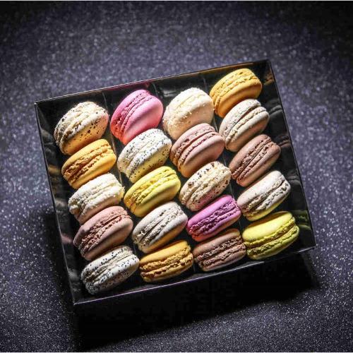 ASSORTIMENT DE MACARONS ARTISANAUX