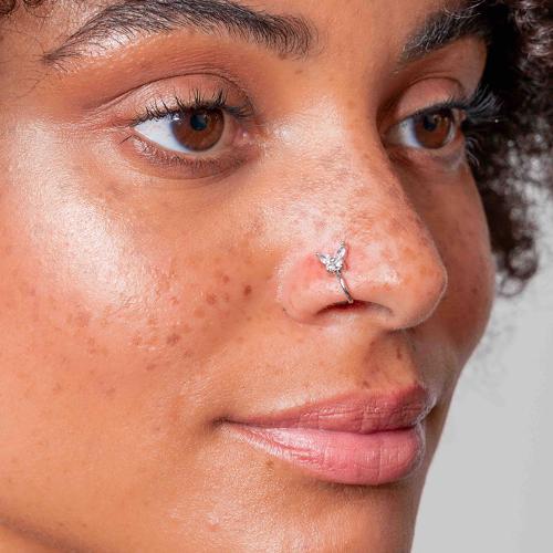 Faux piercing au nez Abby - papillon