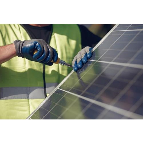 Service d'assistance panneaux solaires 