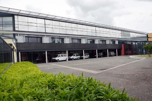 LYCÉE LÉO LAGRANGE FILM SOLAIRE ANTI CHALEUR