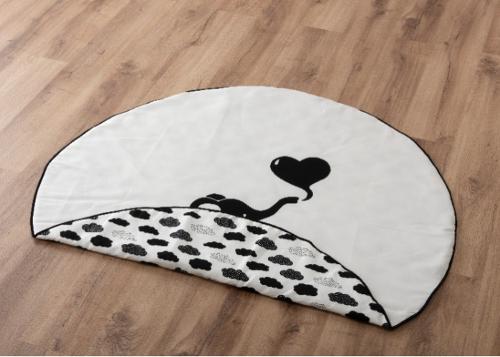 tapis rond pour bébé